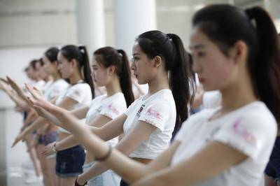 女儿交换生之旅，跨文化的学习之旅