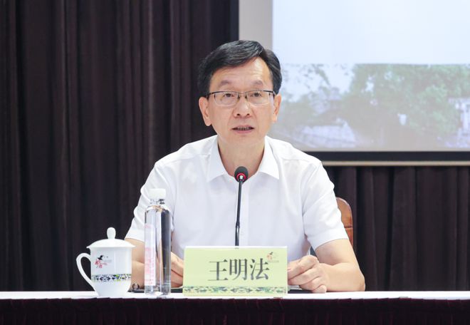 乌拉街镇人事任命揭晓，开启发展新篇章