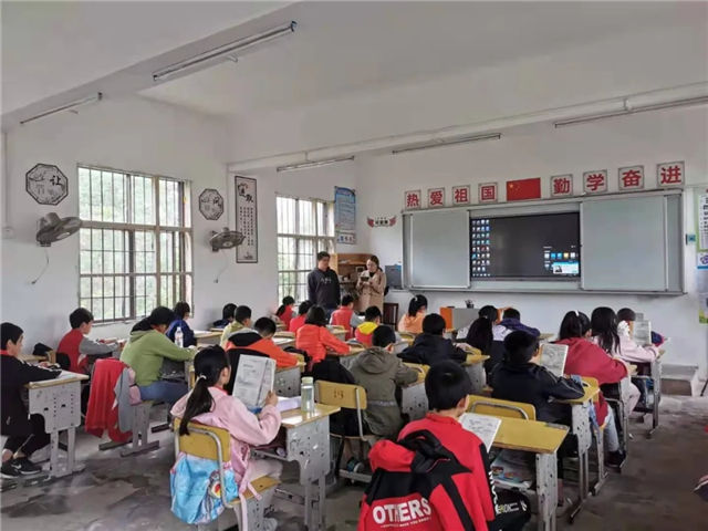 灵川县小学最新动态报道